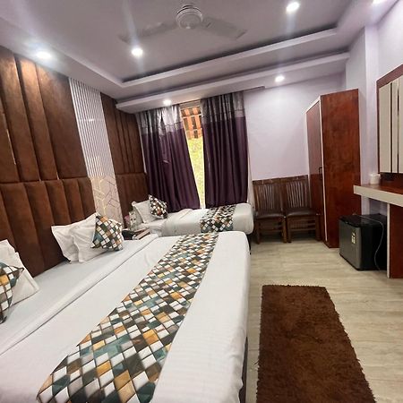 Hotel Embassy Near Rk Ashram Metro Új-Delhi Kültér fotó