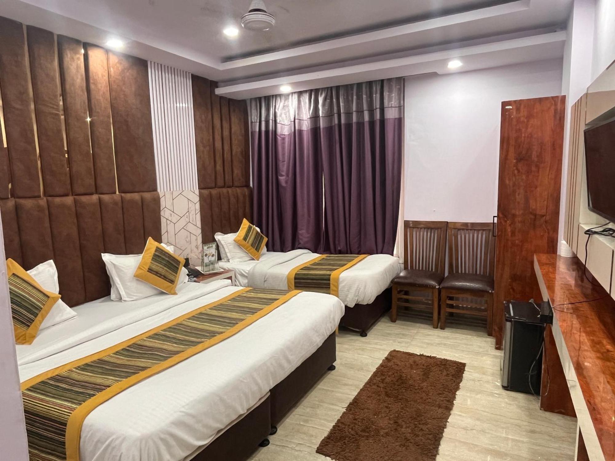 Hotel Embassy Near Rk Ashram Metro Új-Delhi Kültér fotó