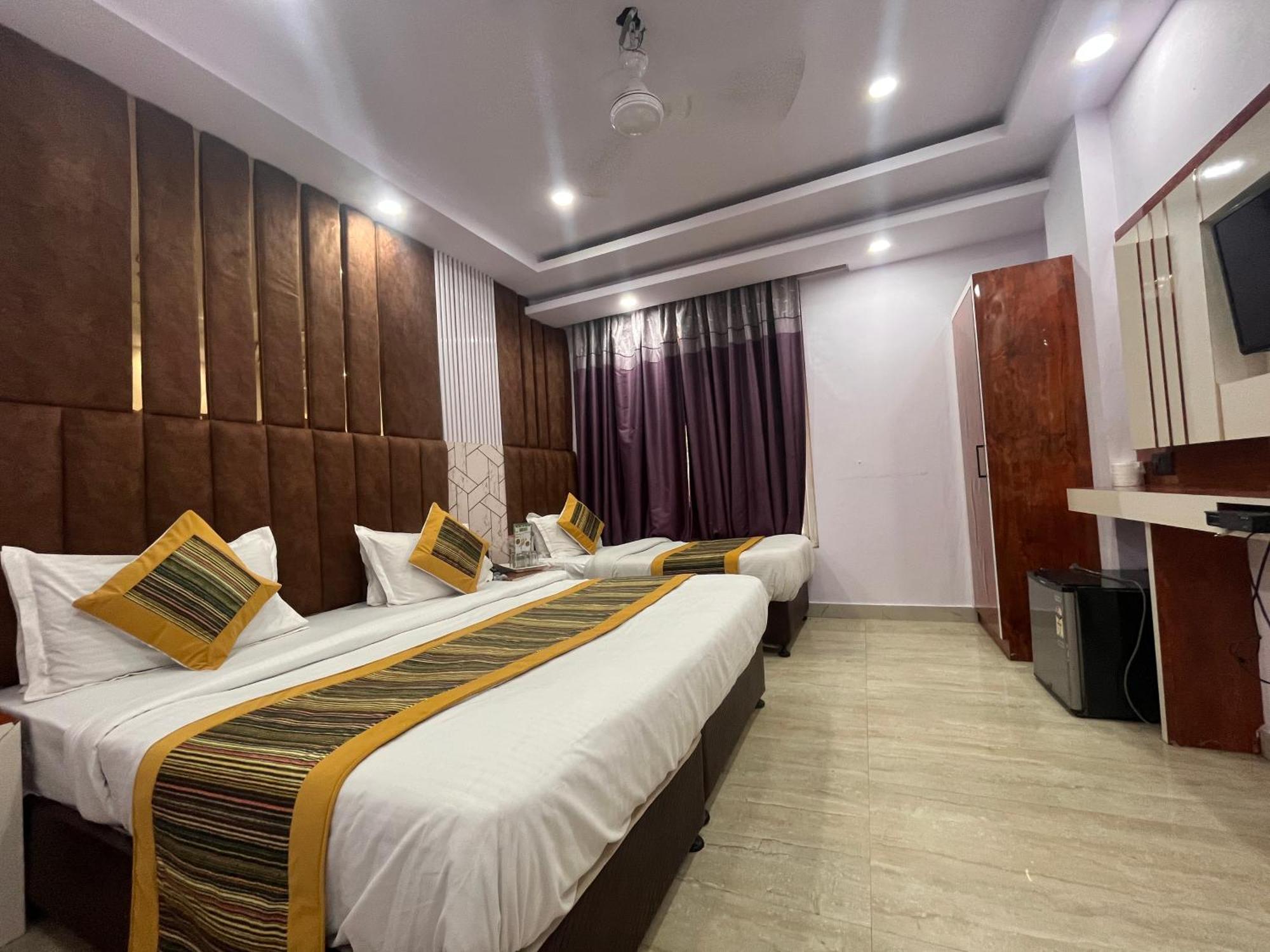 Hotel Embassy Near Rk Ashram Metro Új-Delhi Kültér fotó